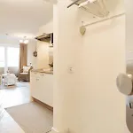 Haus Domicil Ostseenest Daire *